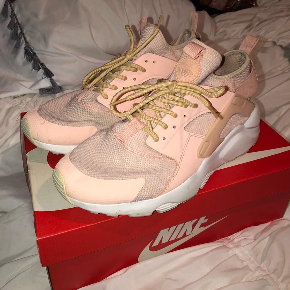 Nike Huaraches